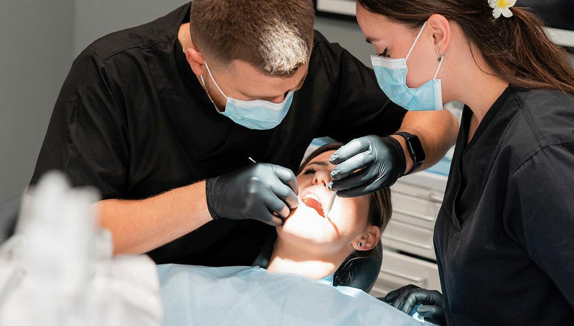 Impianti Dentali in Albania: Qualità, Convenienza e Comfort